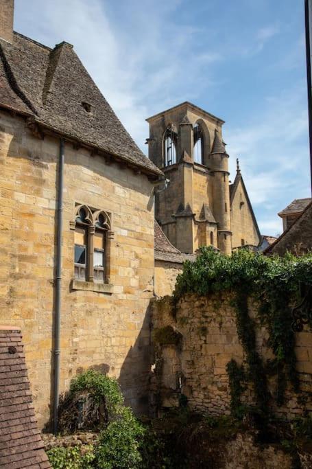 "Les Appartements De Betty A" Coeur Historique Sarlat-la-Canéda Buitenkant foto